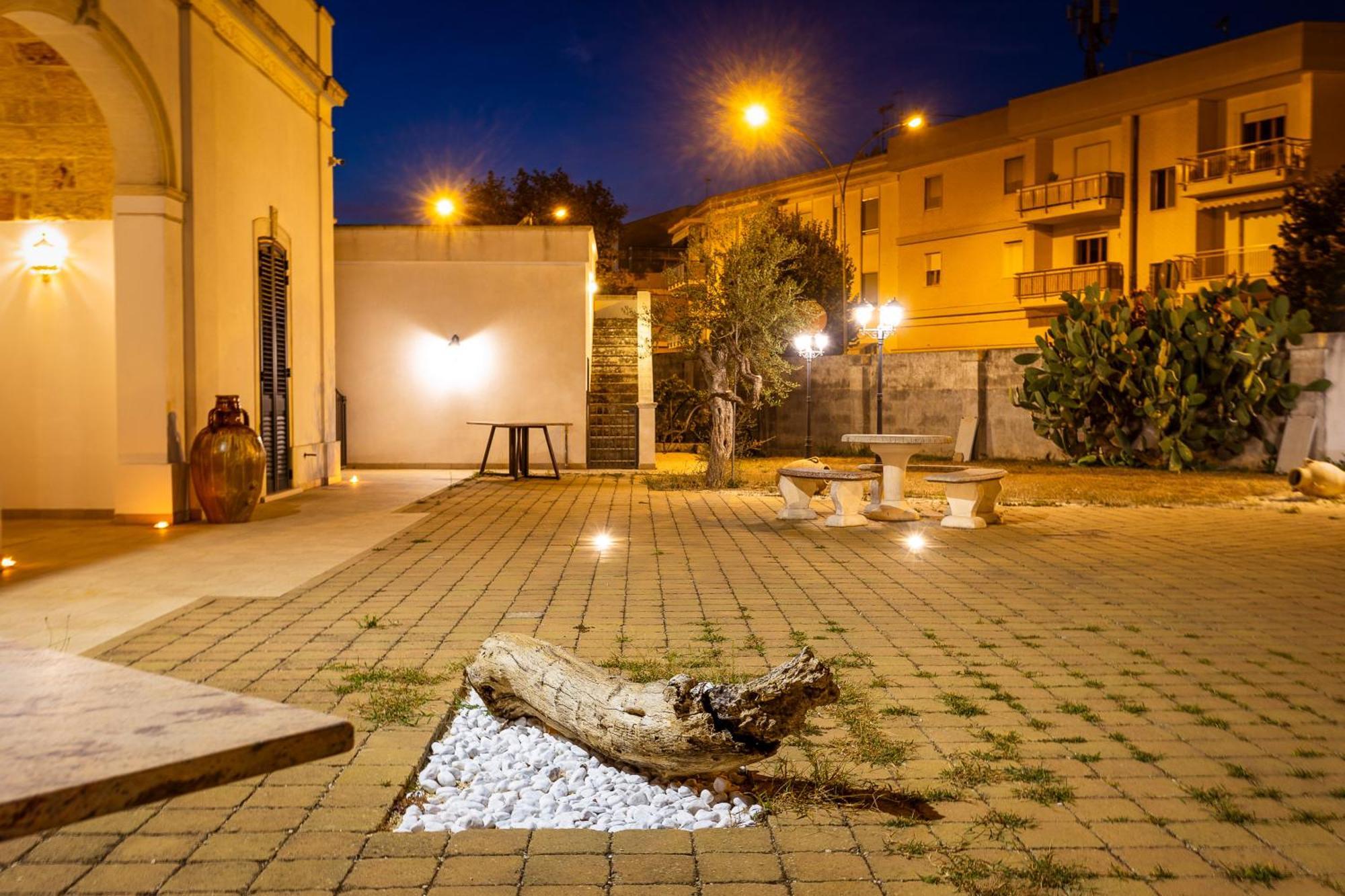 Affittacamere Giardino Delle Zie-Vicino Ospedale Cardinale Panico Tricase Esterno foto