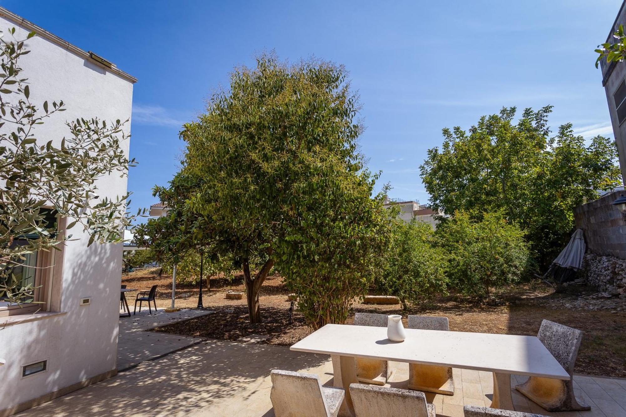 Affittacamere Giardino Delle Zie-Vicino Ospedale Cardinale Panico Tricase Esterno foto