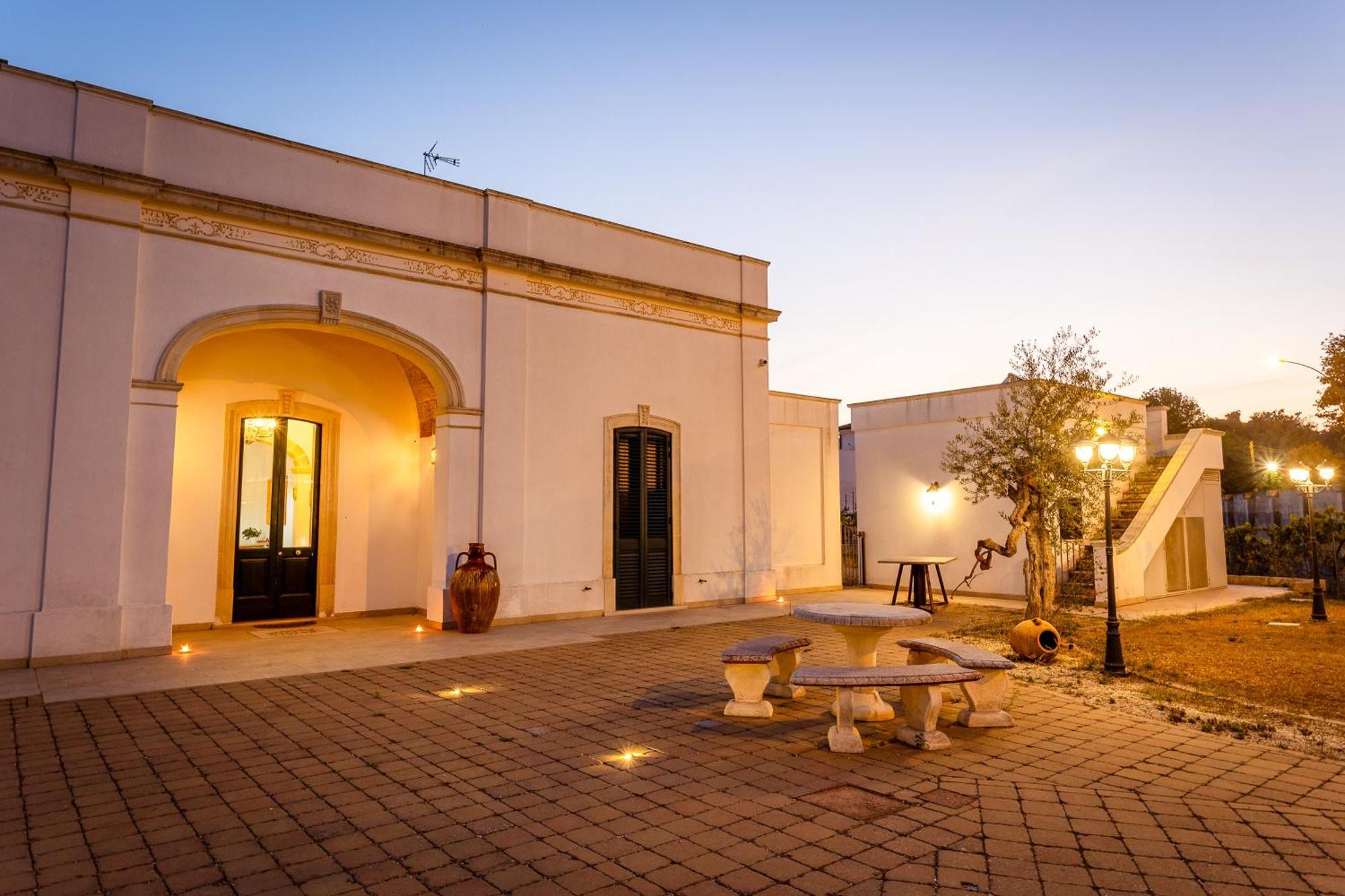 Affittacamere Giardino Delle Zie-Vicino Ospedale Cardinale Panico Tricase Esterno foto